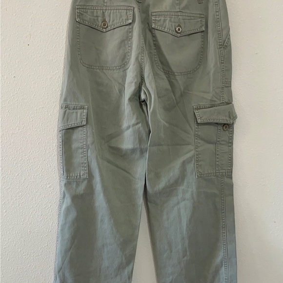Gloria Vanderbilt Cargo Pants in Sage - Picture 11 of 11